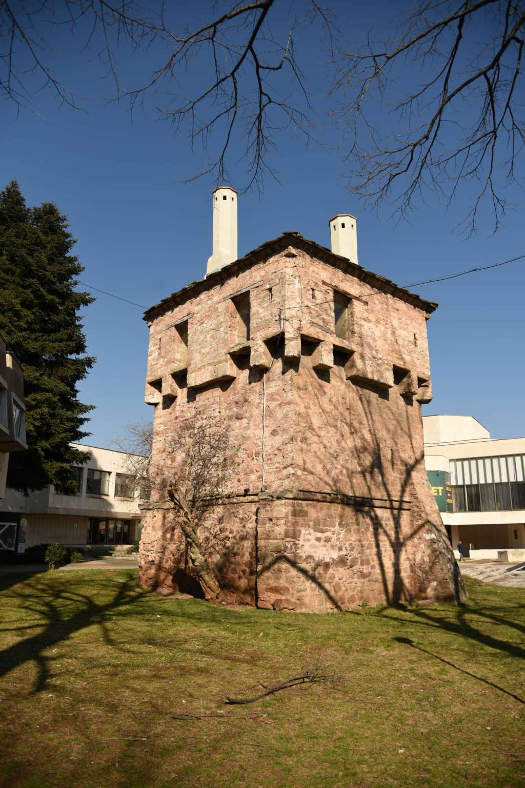 Kurtpashova tower
