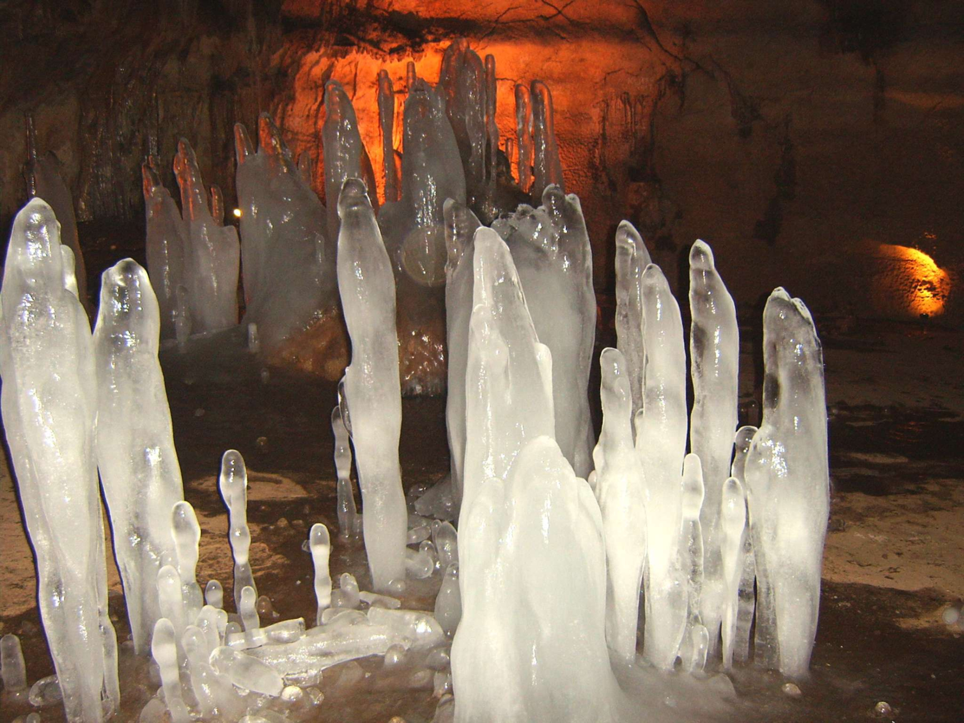 Ledenika cave